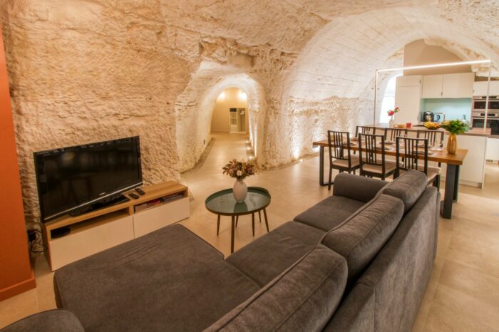 Vue d'ensemble gîte troglodyte